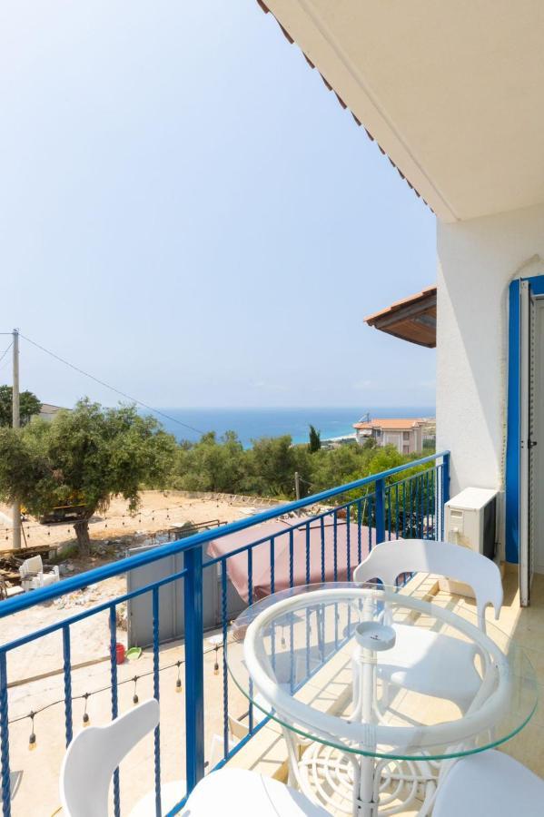 Blue Villa Drymades Dhërmi Kültér fotó